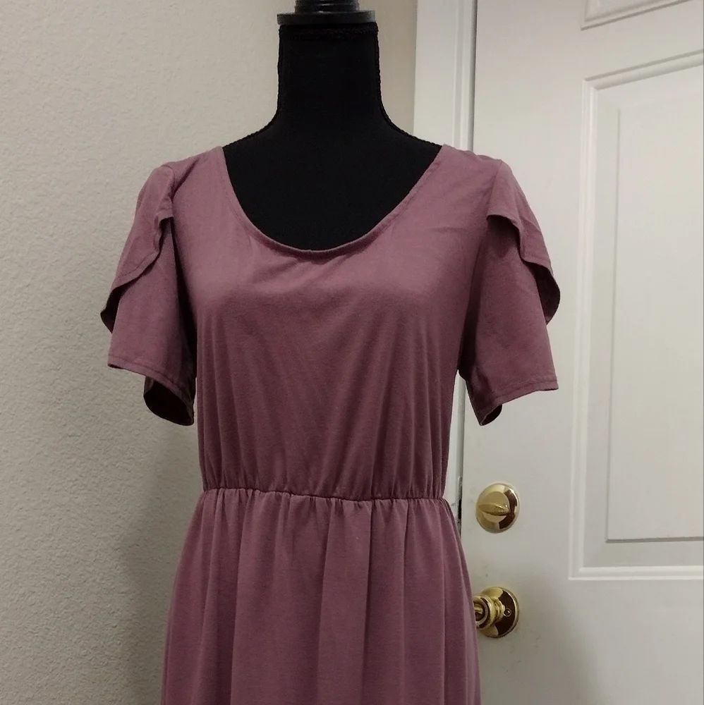 Dress - Picture 2 of 3
